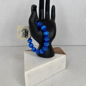 Striking Cat Eye Blue Beaded Bracelet lot C7